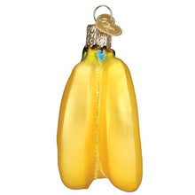 Load image into Gallery viewer, Bunch Of Bananas Ornament
