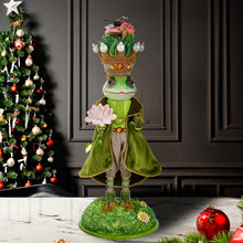 Load image into Gallery viewer, Hollywood Frog Prince Nutcracker 17&quot;
