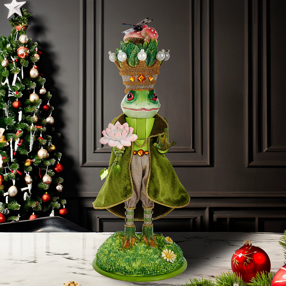 Hollywood Frog Prince Nutcracker 17
