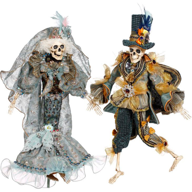 Sassy Skeleton Small 20.5