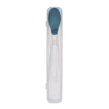 Load image into Gallery viewer, TOT On-The-Go Feeding Spoon Navy
